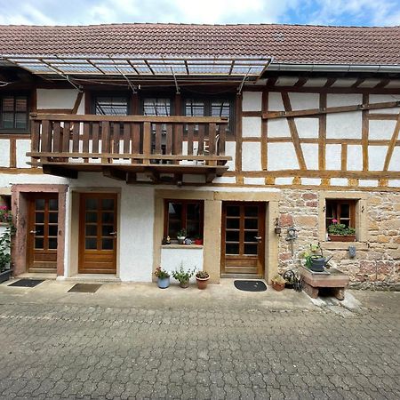 Weingut Und Destillerie Bernd Klein Pleisweiler-Oberhofen Dış mekan fotoğraf